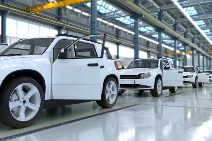 Azərbaycanda minik avtomobili istehsalında böyük artım - 3000 ƏDƏDİ KEÇİB