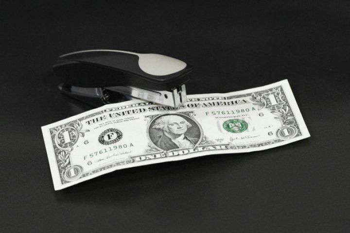 "ABŞ sonsuz dollar çap etmək imkanını itirməkdədir"