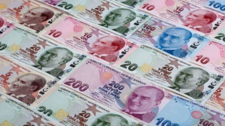 "Türk lirəsinin 15-25% dəyər itirməsinə, Dolların 24 lirəyə qalxmasına ehtiyac var"