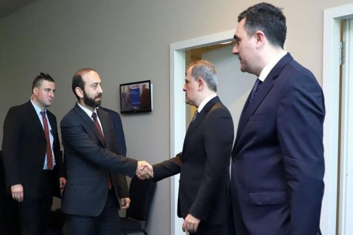 Azərbaycan və Ermənistan XİN rəhbərləri Moskvada görüşəcək