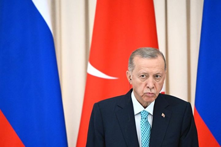 "İsrail özünü “şıltaq uşaq kimi” aparır"