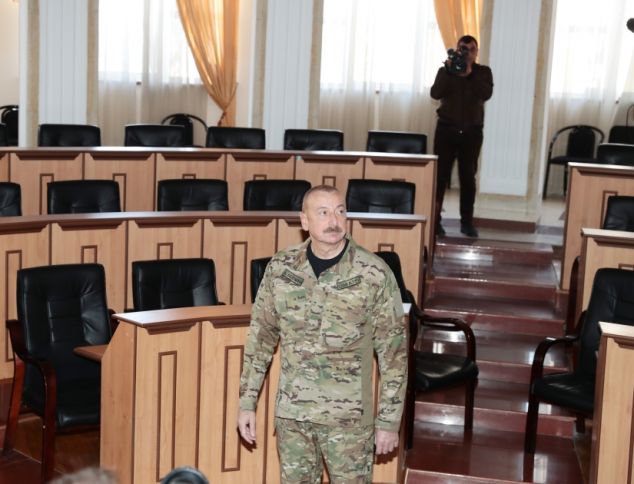 İlham Əliyevin Xankəndi şəhərinə səfərindən FOTOLAR