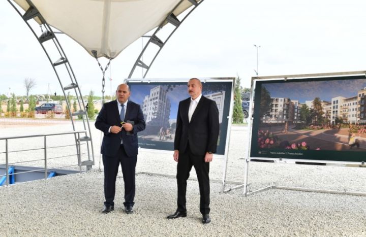 1516 mənzilli 2 yaşayış kompleksi - TƏMƏLLƏRİ QOYULUB