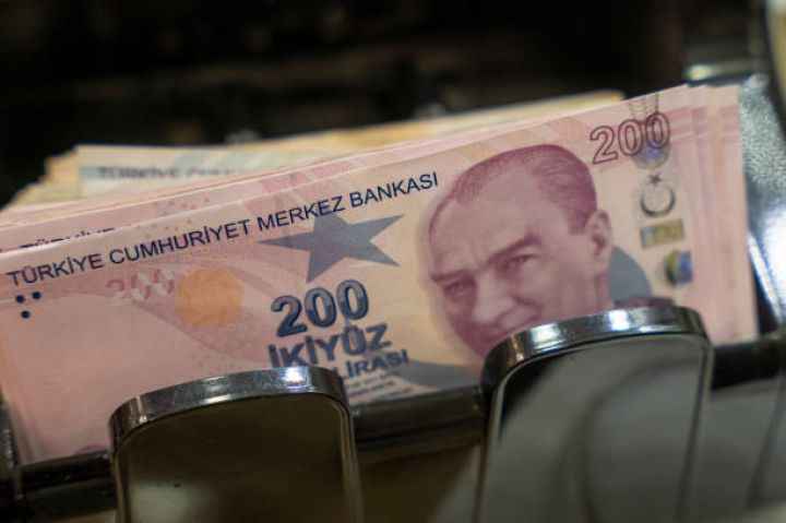 Bu gün Türk Lirəsinə təsir göstərə biləcək qərar açıqlancaq