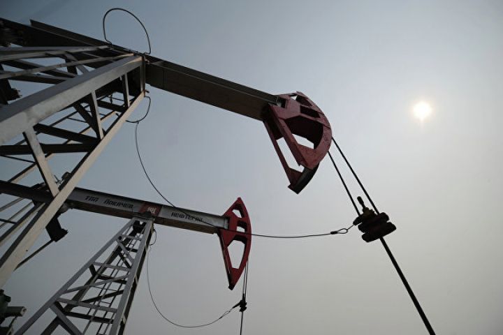 UBS 2023-cü ilin ortalarında neftin qiymətinin 110 dollar olacağını proqnozlaşdırır
