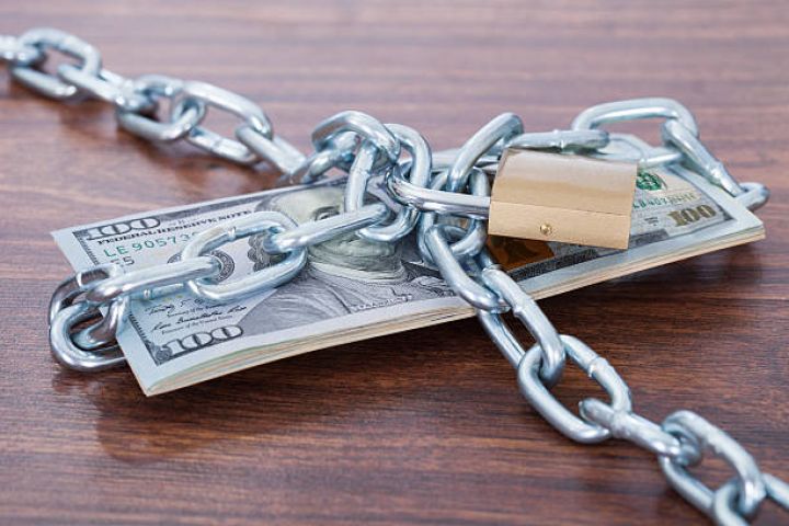 Dolların sabah üçün rəsmi məzənnəsi müəyyən olunub