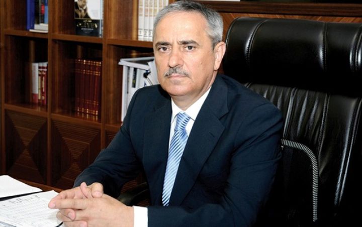 65 yaşı var, İcra başçısı oldu