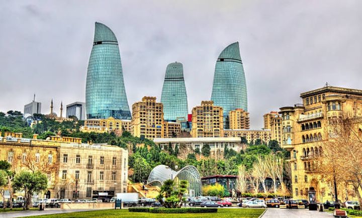 Sabah Bakıda 11, rayonlarda 14 dərəcə isti olacaq