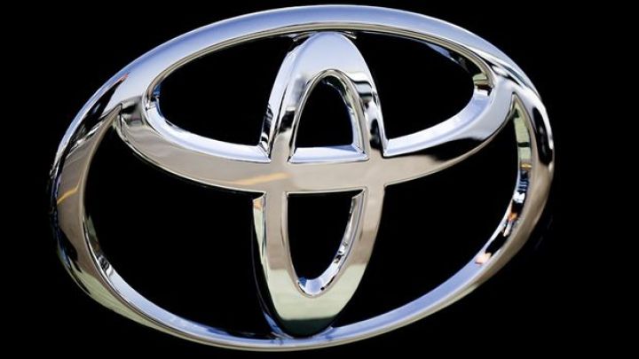 Toyota-nın xalis mənfəəti 26,4 faiz azalıb