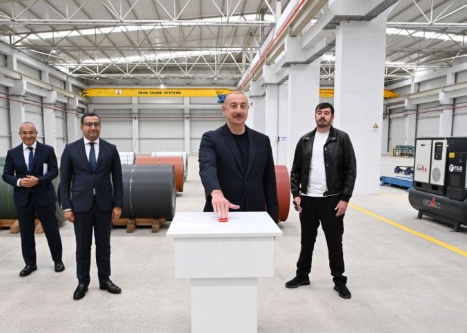 Dam örtükləri istehsalı zavodu işə salınıb