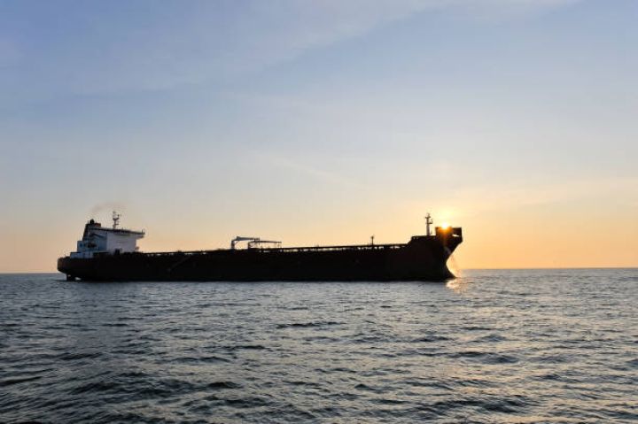 "Reuters": ABŞ Venesuela nefti daşıyan əlavə tankerləri ələ keçirə bilər