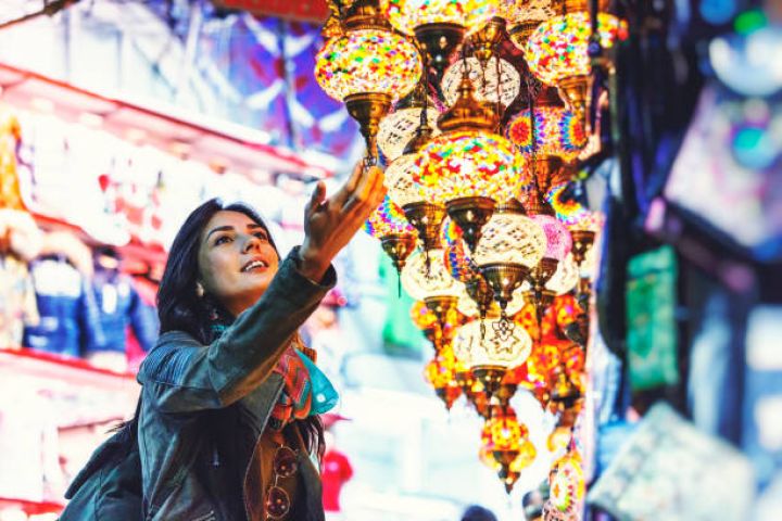 Xarici ölkələrdə Azərbaycan vətəndaşlarına turizmlə bağlı 1,2 milyar dollarlıq xidmətlər göstərilib