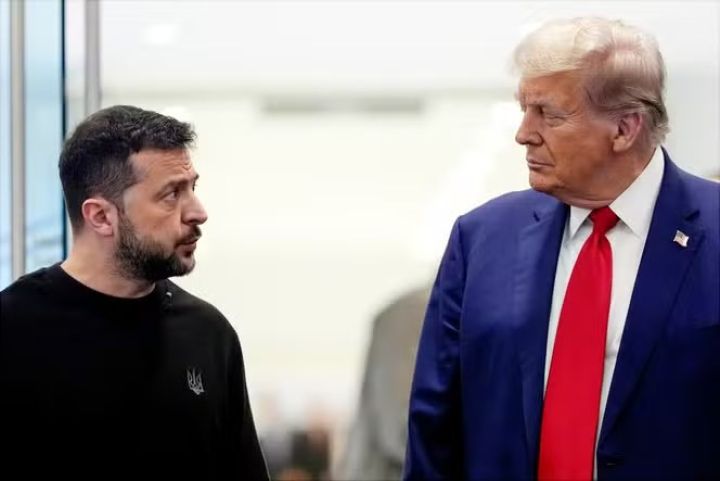 Zelenski Rusiya ilə bağlı daha sərt mövqeyə görə Trampa təşəkkür edib