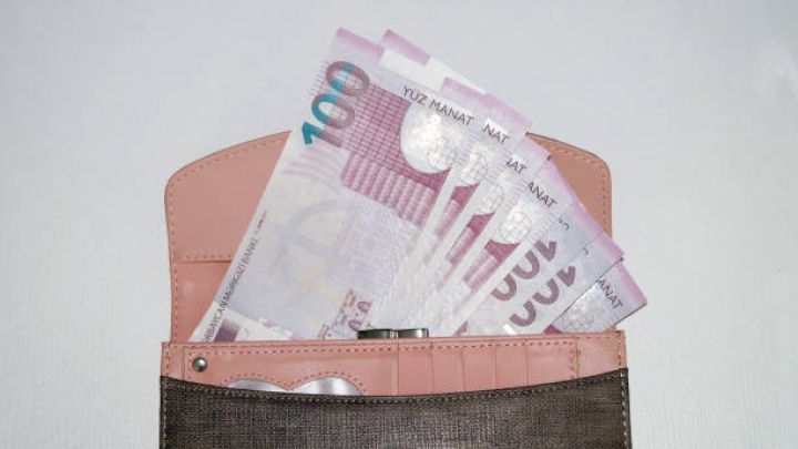 Bakıda orta maaş 1400 manata yaxınlaşıb