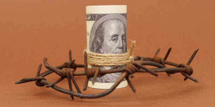 Dolların sabah üçün rəsmi məzənnəsi müəyyən olunub
