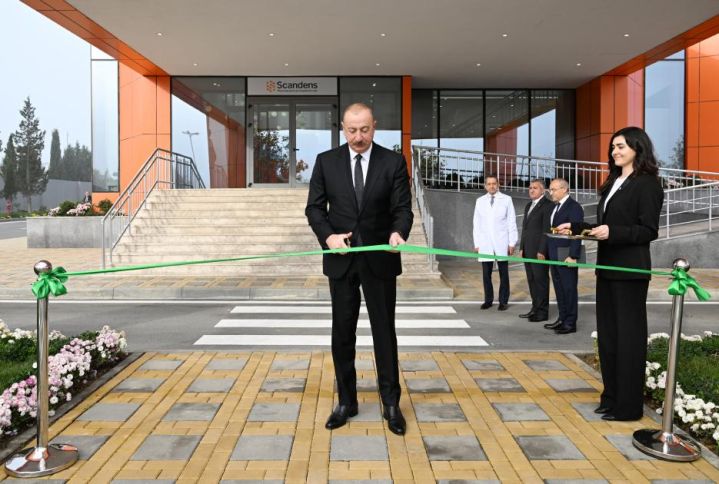 İlham Əliyev zavodu işə saldı