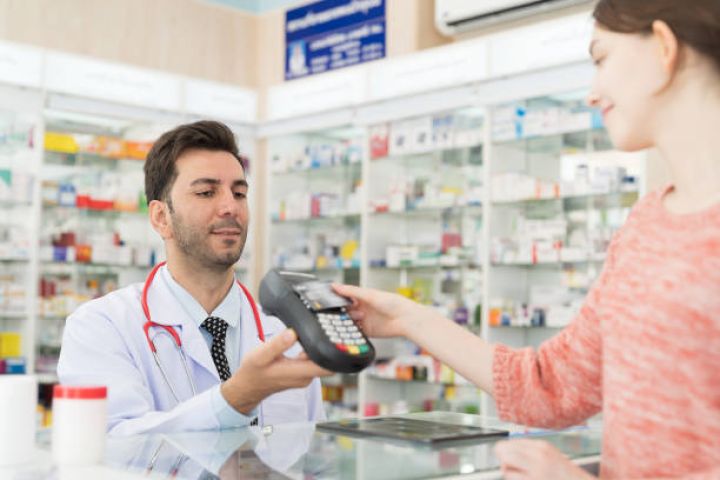 Ölkədaxili nağdsız əməliyyatların həcmi 24% artıb