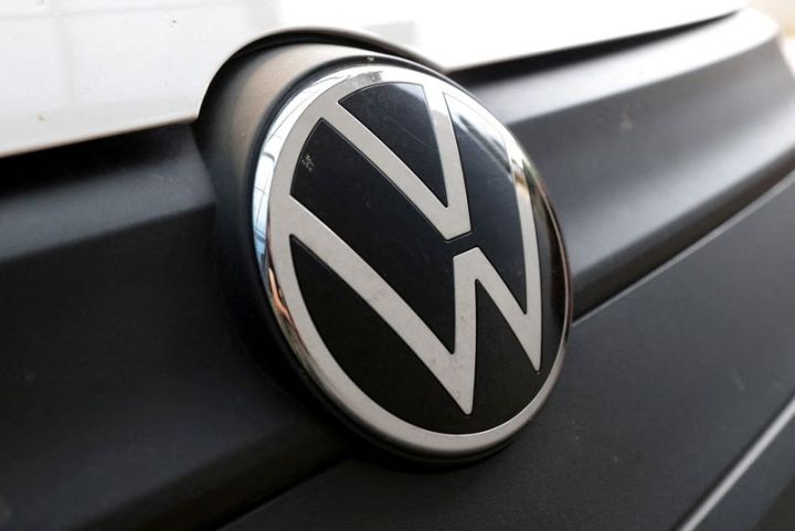 Volkswagen 1,3 milyard avro zərərə düşdü – tariflər və Porsche problemləri