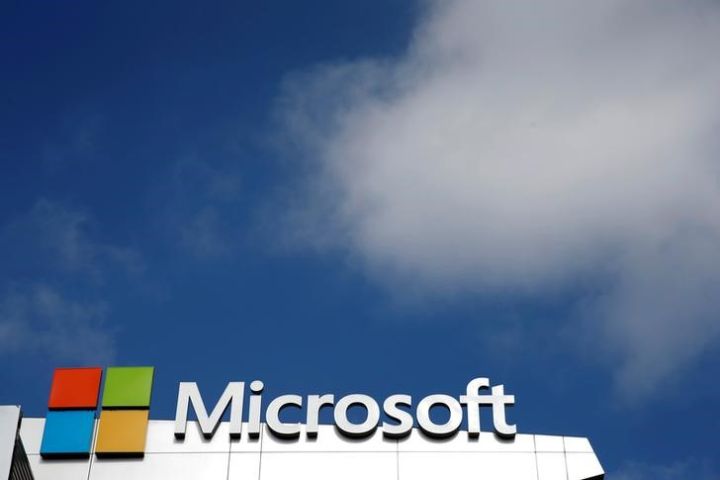 "Microsoft" süni intellekt üçün 50 milyard dollar sərmayə yatırmağı planlaşdırır