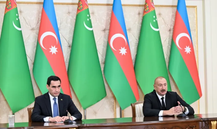 "Biz artan yük axınlarını daha da artırmaq, həm də 3-cü ölkələrdən yükdaşımaları cəlb etmək üçün razılığa gəldik"