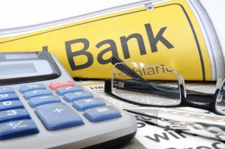 Bankların 42 göstərici üzrə renkinqi cəmi 350 manata!