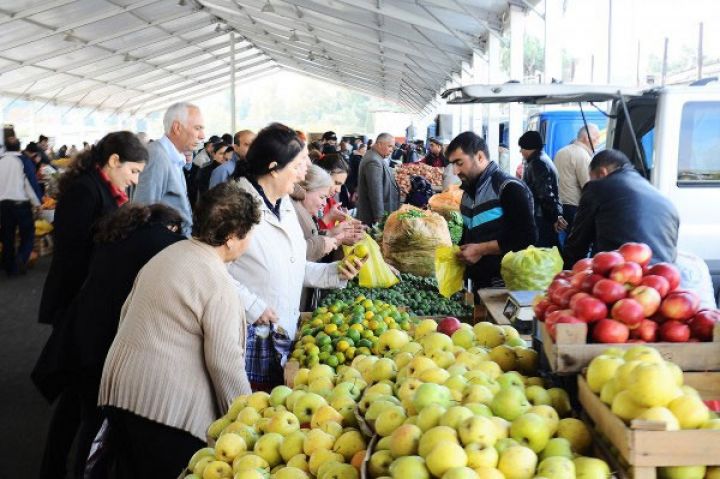 Bakıda bayram yarmarkaları fəaliyyətə başlayıb