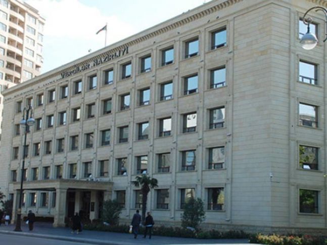Vergilər Nazirliyində bütün əməliyyatlar dondurulub