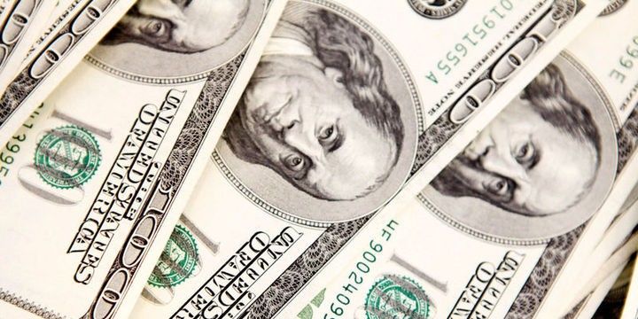 Banklarda Dollar yenidən düşür