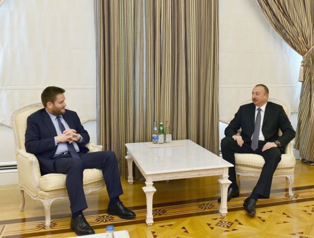 İlham Əliyev BP-nin yeni regional prezidentilə görüşüb