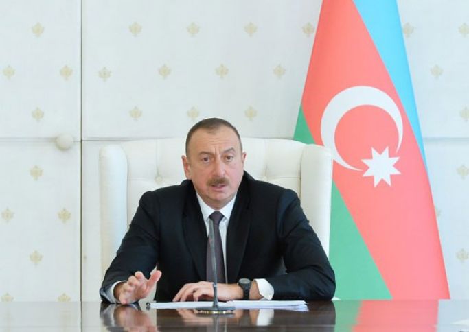 Prezidentdən müəllimlərə müjdə -"daha da artmalıdır”