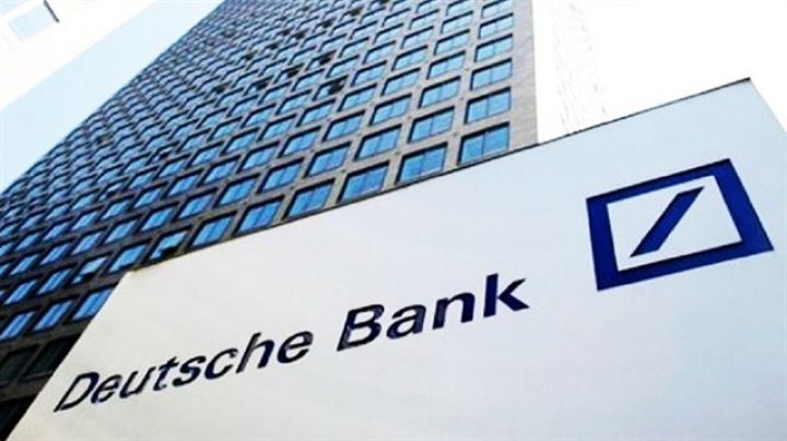 Döyçe Bank 35 milyard dolları səhv hesaba göndərdi