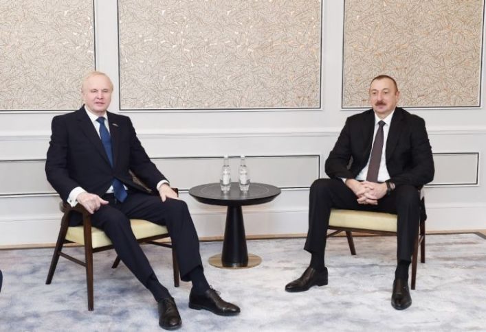 İlham Əliyev Böyük Britaniyadadır