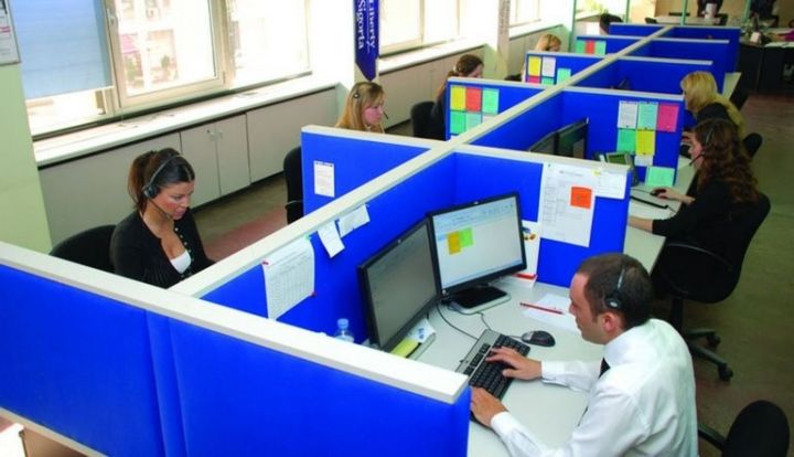 İşçi bir ay əvvəl xəbərdar edilməlidir