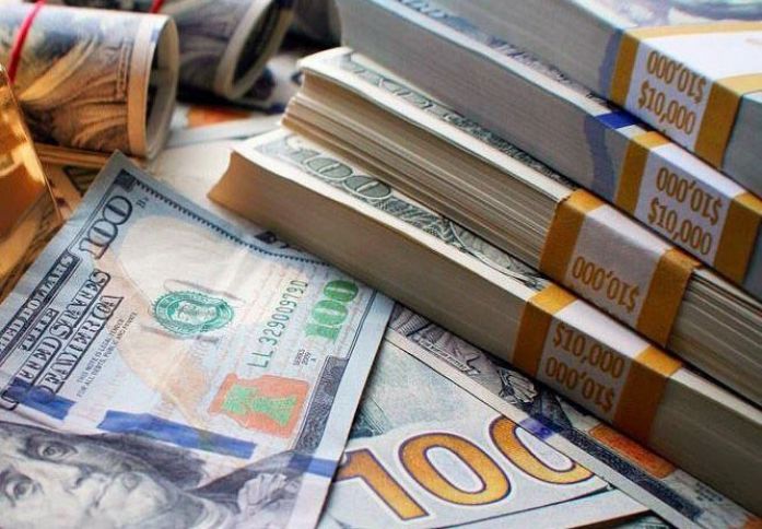 Valyuta hərracı başa çatdı - DOLLAR UCUZLAŞDI