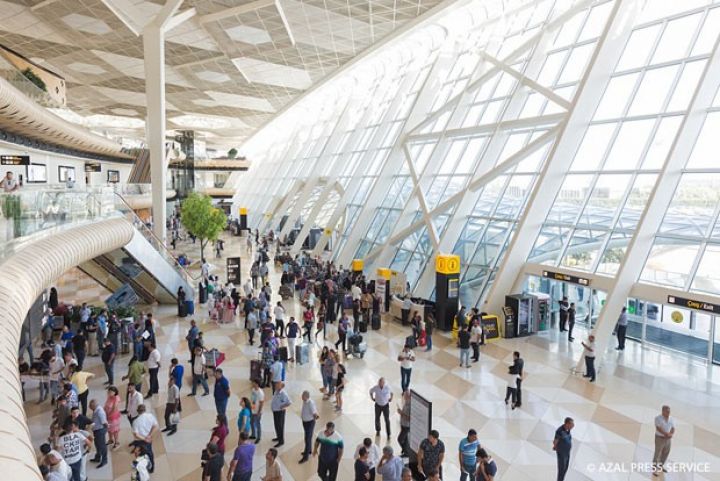 AZAL və "Buta"nın daşıdığı sərnişinlərin sayı açıqlandı