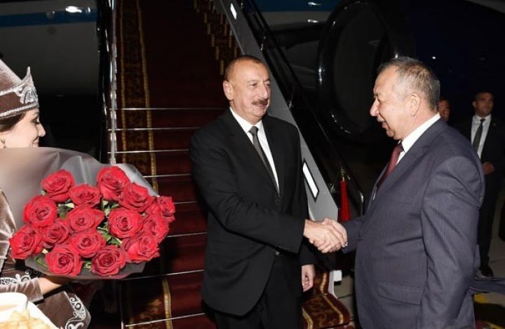 Prezident İlham Əliyev Qırğız Respublikasında səfərdədir