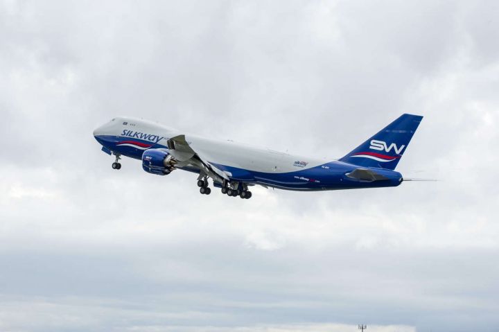 Azərbaycanın yük aviadaşıyıcısı Çinə uçuşların sayını artırır