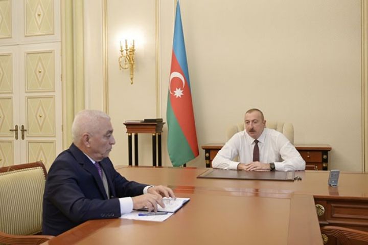 İlham Əliyev dövlət şirkətinin prezidentini qəbuluna çağırdı - YENİLƏNİB