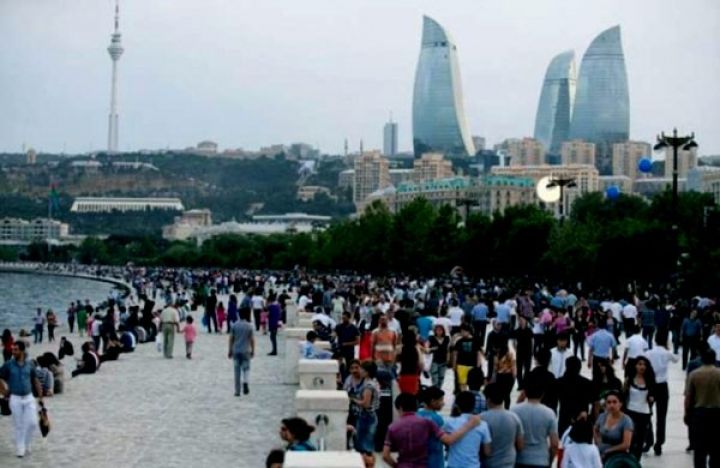Azərbaycanda yaşayan Türkiyə vətəndaşlarının sayı açıqlanıb