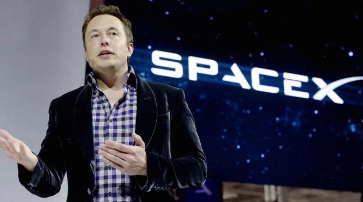 Mars planetinə uçuş biletinin qiymətini elan etdi