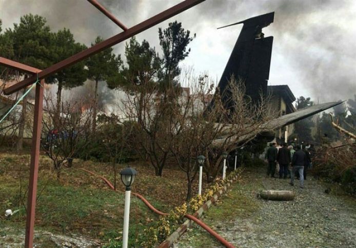 İranda təyyarə qəzası -15 NƏFƏRİN MEYİTİ TAPILIB + YENİLƏNİB