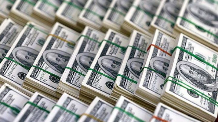 Mərkəzi Bankın valyuta ehtiyatları yenidən "əriyir"