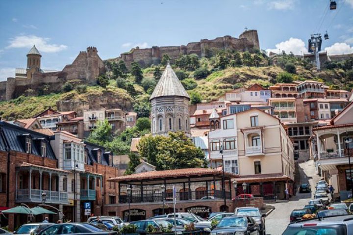 Azərbaycandan Gürcüstana səfər edənlərin sayı 97% azalıb