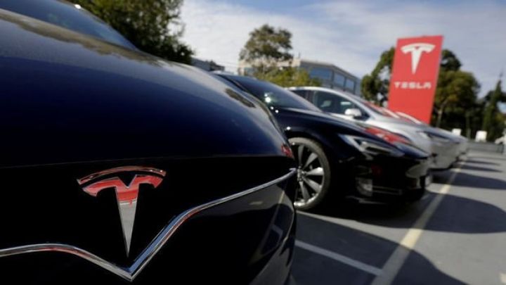 Tesla-nın səhmləri sürətlə bahalaşır