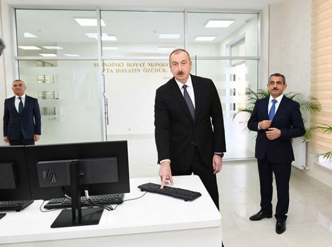 İlham Əliyev Şəmkirə səfər edib, kompleksi işə salıb