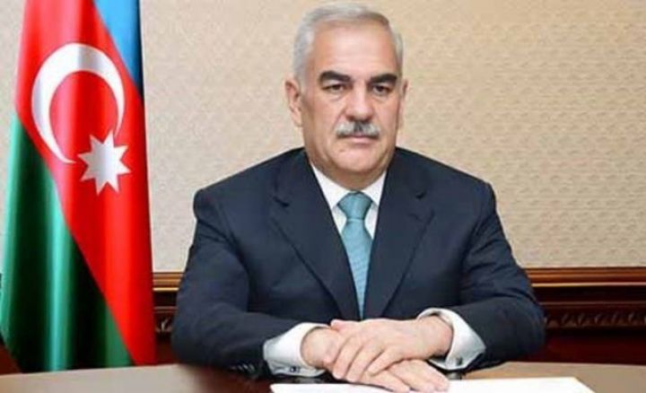 Vasif Talıbov naziri vəzifəsindən azad etdi