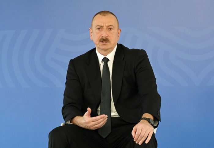 "Vergi və gömrük büdcəyə əlavə 423 milyon manat cəlb edə biliblər"