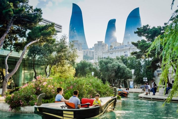 Azərbaycanda turistlər üçün vaksinasiyaya dair tələb müəyyənləşir