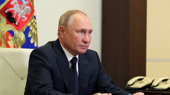 Putin inflyasiyaya "resept" tapmaq üçün hökumətə bir həftə vaxt verdi