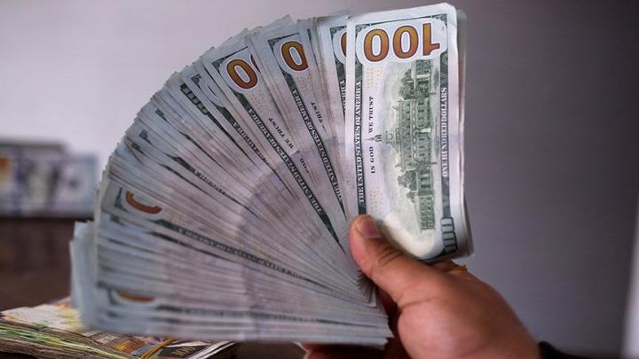 Dolların sabaha olan rəsmi məzənnəsi açıqlandı
